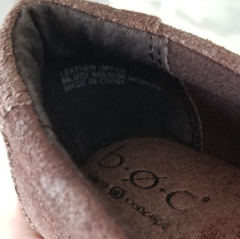 B.O.C Leather Clogs - Picture 7 of 7